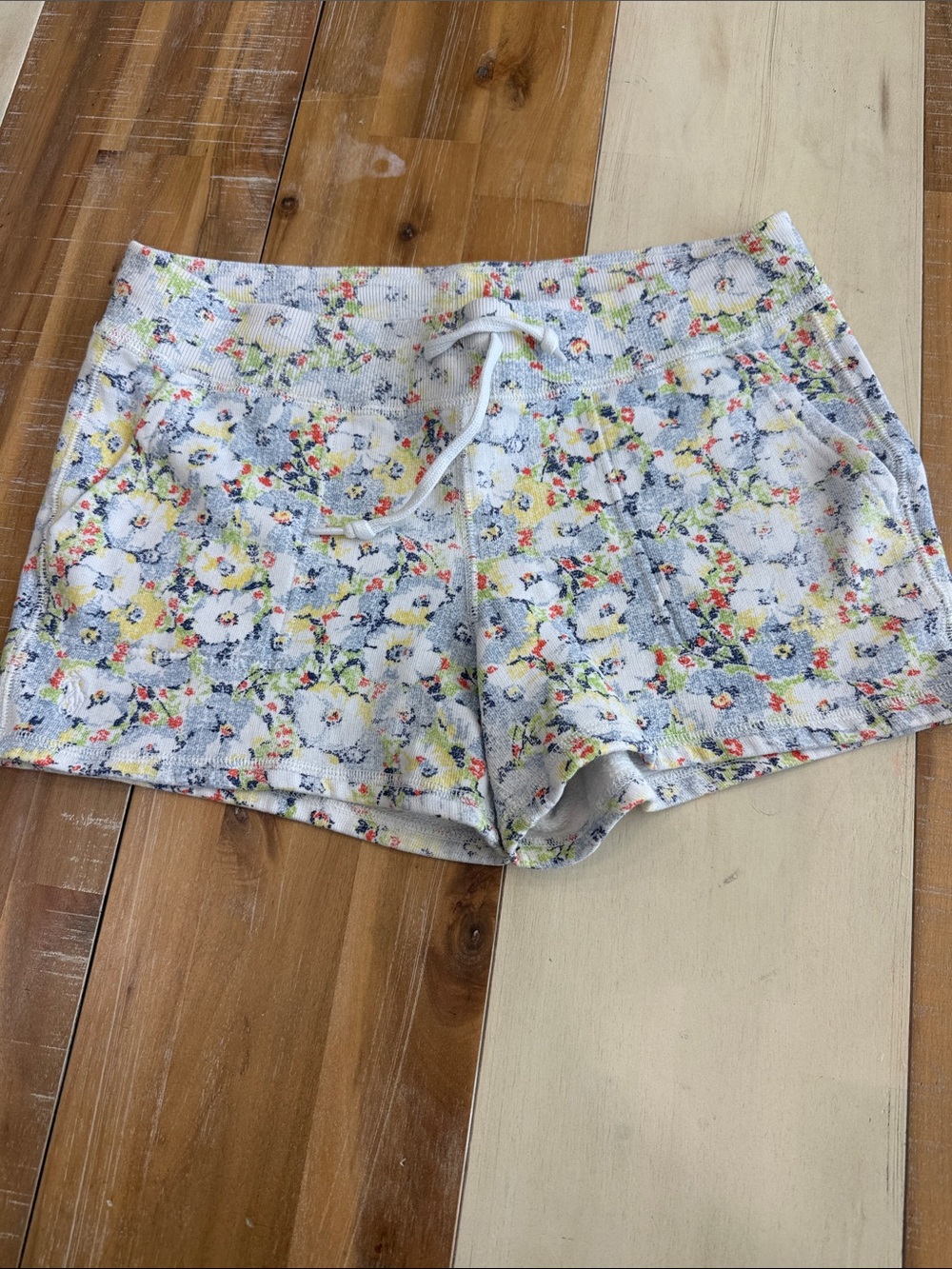 Polo by Ralph Lauren White Floral Knit Athletic Shorts with Drawstring